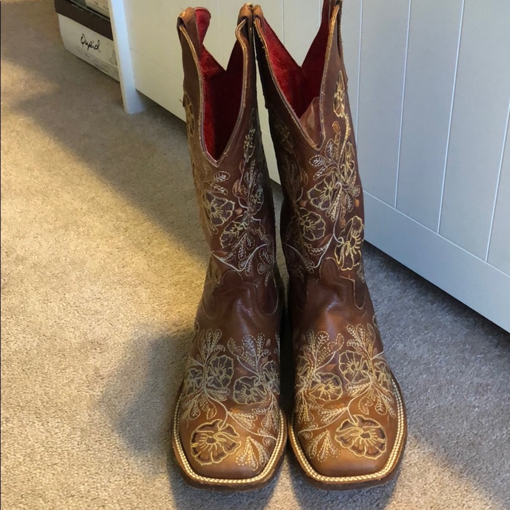 Macie Bean Floral Cowboy Boots